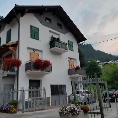 Casa Stefani Apartment Commezzadura Exterior foto